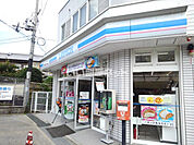 【コンビニエンスストア】ローソン 平城店まで389ｍ