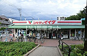 【スーパー】コモディイイダ 北朝霞店まで465ｍ