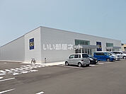 【その他】ジーユー　金沢大河端店まで872ｍ