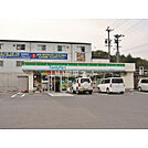 【コンビニエンスストア】ファミリーマート 多治見小名田店まで708ｍ