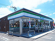 【コンビニエンスストア】ファミリーマート 富山鍋田店まで2429ｍ