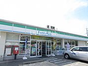 【コンビニエンスストア】ファミリーマート 柏原南多田店まで904ｍ