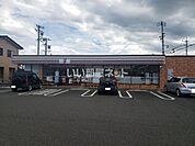 【コンビニエンスストア】セブンイレブン 上田古里店まで651ｍ