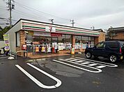 【コンビニエンスストア】セブンイレブン 四日市河原田町店まで1046ｍ