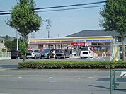 【コンビニエンスストア】ミニストップ 元八王子2丁目店まで1609ｍ