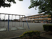 【小学校】小山市立小山城北小学校まで469ｍ