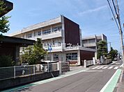 【小学校】丸亀市立垂水小学校まで614ｍ