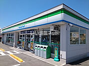 【コンビニエンスストア】ファミリーマート 東温見奈良店まで885ｍ