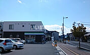 【コンビニエンスストア】ファミリーマート 松本駅アルプス口店まで495ｍ