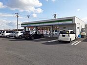 【コンビニエンスストア】ファミリーマート 鈴鹿住吉店まで320ｍ
