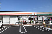 【コンビニエンスストア】セブンイレブン 松阪川井町店まで658ｍ