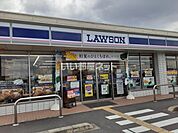 【コンビニエンスストア】ローソン 大和高田松塚店まで573ｍ