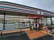 【コンビニエンスストア】セブン-イレブン 大和高田東中1丁目店まで1187ｍ