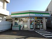 【コンビニエンスストア】ファミリーマート 三島中央店まで667ｍ