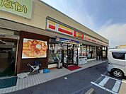【コンビニエンスストア】ニューヤマザキデイリーストア 大竹玖波店まで914ｍ