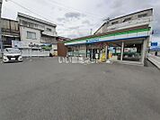 【コンビニエンスストア】ファミリーマート津山駅前店まで730ｍ