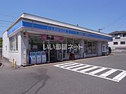 【コンビニエンスストア】ローソン龍田2丁目店まで90ｍ