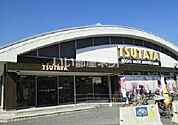 【レンタルビデオ】ＴＳＵＴＡＹＡ　中万々店まで707ｍ
