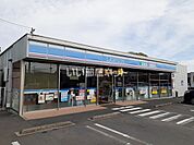 【コンビニエンスストア】ローソン小林中央通店まで659ｍ