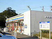 【コンビニエンスストア】ミニストップ 伊勢辻久留店まで984ｍ
