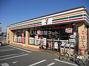 【コンビニエンスストア】セブンイレブン 古河東3丁目店まで745ｍ