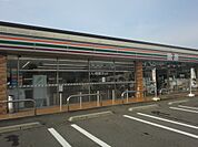 【コンビニエンスストア】セブンイレブン美濃インター店まで637ｍ