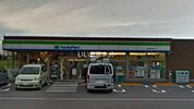 【コンビニエンスストア】ファミリーマート　前橋上増田店まで1426ｍ