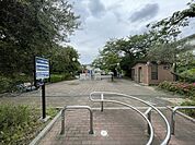 【公園】中野区立若宮オリーブ公園まで1303ｍ