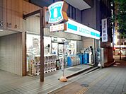 【コンビニエンスストア】ローソン 神田明神店まで106ｍ