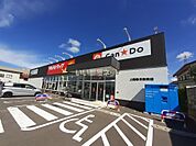 【ドラッグストア】ツルハドラッグ　上越春日新田店まで215ｍ