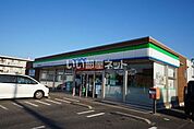 【コンビニエンスストア】ファミリーマート菜の花大橋東店まで521ｍ