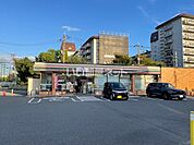 【コンビニエンスストア】セブン-イレブン 茨木三島町店まで272ｍ