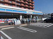 【コンビニエンスストア】ローソン 弘前公園前店まで996ｍ