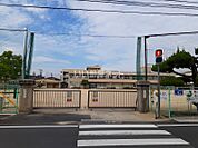 【小学校】川口小学校まで775ｍ
