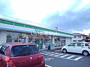 【コンビニエンスストア】ファミリーマート福山曙5丁目店まで445ｍ