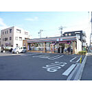 【コンビニエンスストア】セブンイレブン新松戸ゆりのき通り店まで137ｍ