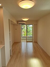 メゾンドビュー・ラシーヌI 101 1階1LDKのリビング/ダイニング