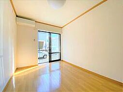 アップルガーデン 102 1階1Kのリビング/ダイニング