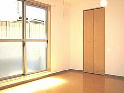 メゾンロワールIII 101 1階1Kの室内