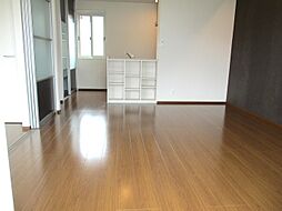 アベニール 101 1階1LDKのリビング/ダイニング