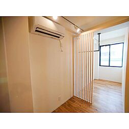 都営三田線 西台駅 徒歩7分の賃貸マンション 3階1LDKのリビング/ダイニング