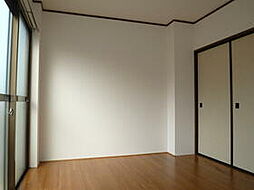 JR京浜東北・根岸線 山手駅 バス8分 観音院前下車 徒歩1分の賃貸アパート 2階2Kのリビング/ダイニング