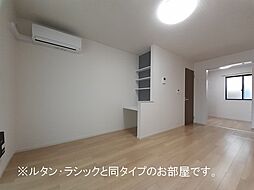 ジョイ　ハウス 102 1階1LDKのリビング/ダイニング