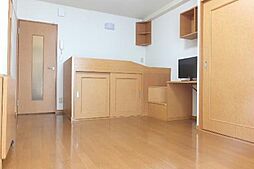 レオパレスハープ 102 1階1Kのリビング/ダイニング