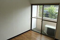 ドリームハイツ 205 2階ワンルームのリビング/ダイニング