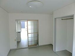 サラオ横浜 203 2階1DKのリビング/ダイニング