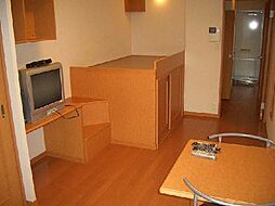 レオパレス下中里 101 1階1Kのリビング/ダイニング