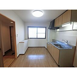 Limpiaグランメール 201 2階2DKのリビング/ダイニング