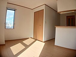 キングスコート桑津 403 4階ワンルームのリビング/ダイニング