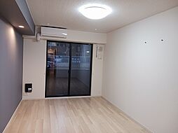 ファースト　スター 1階1Kのリビング/ダイニング